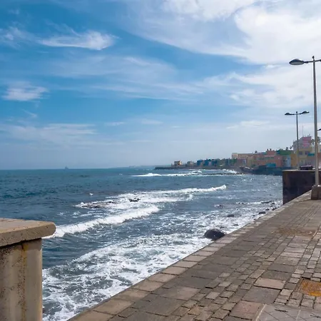 Flatguest - Castle Sea View *