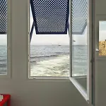 Marina Oceanfront House Appartement *