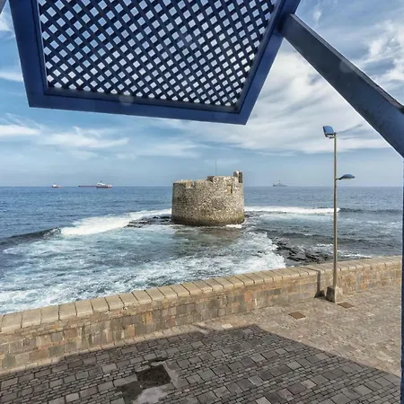 Апартаменты Marina Oceanfront House *