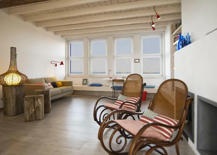 Apartament Marina Oceanfront House *