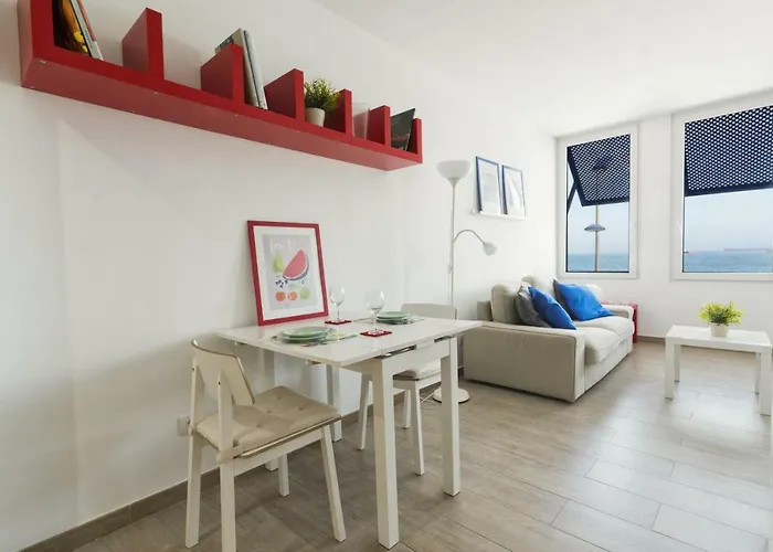 Marina Oceanfront House Apartament